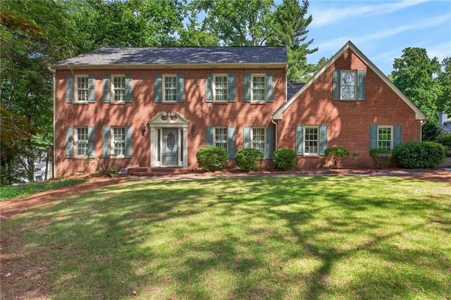233 Shadowlake Court SE, Marietta, GA 30067