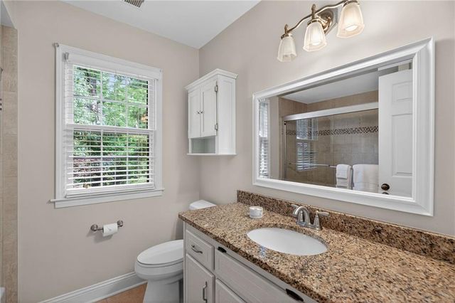 233 Shadowlake Court SE, Marietta, GA 30067