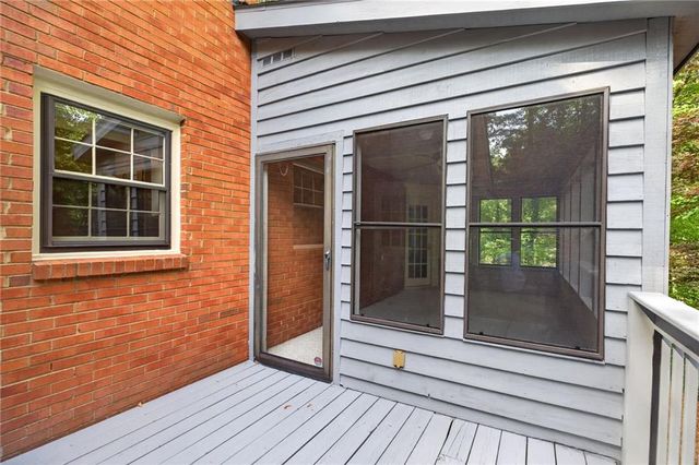 233 Shadowlake Court SE, Marietta, GA 30067