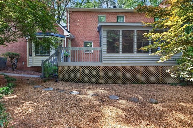 233 Shadowlake Court SE, Marietta, GA 30067