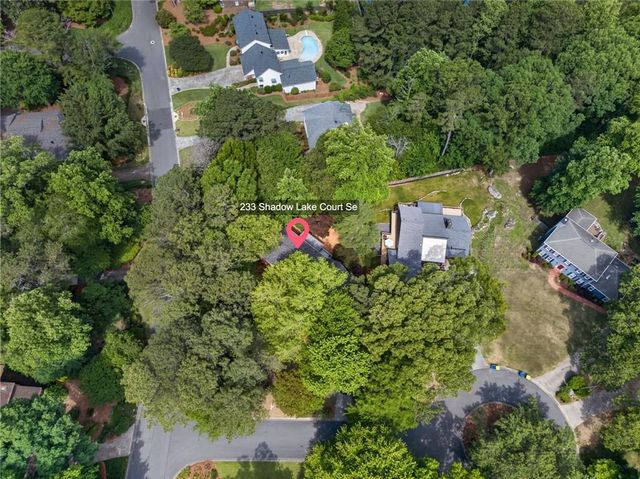 233 Shadowlake Court SE, Marietta, GA 30067