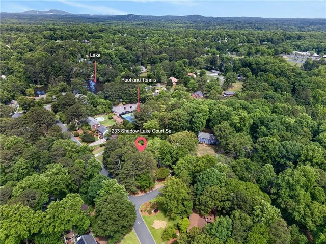 233 Shadowlake Court SE, Marietta, GA 30067