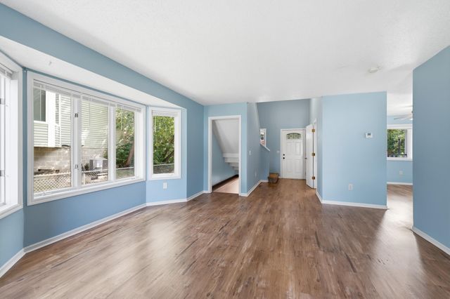 2613 Emerson Avenue N, Minneapolis, MN 55411