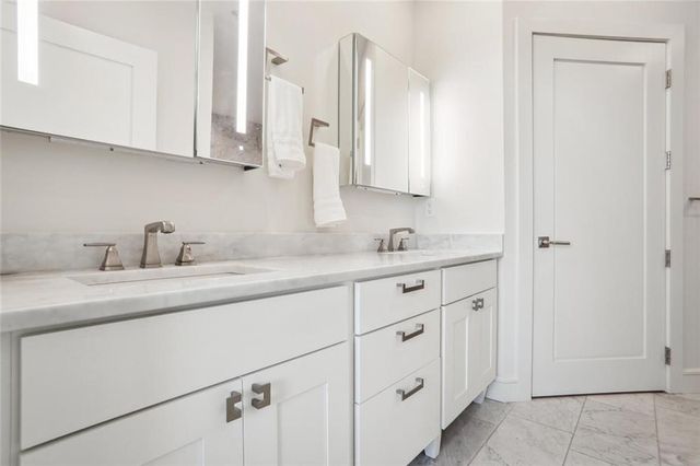 2828 Peachtree NW Road 1002, Atlanta, GA 30305