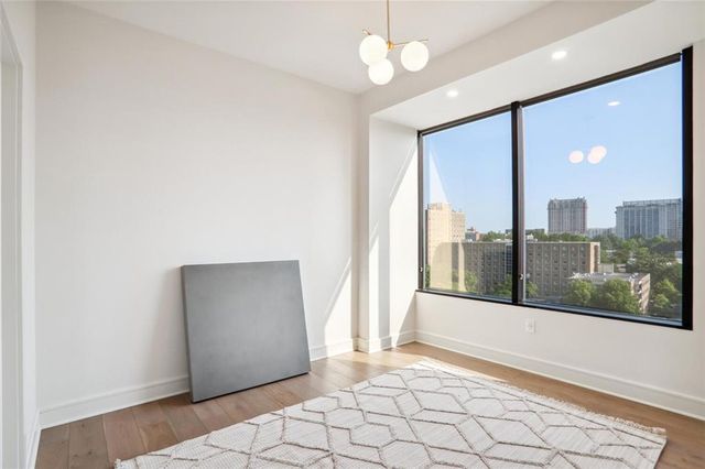 2828 Peachtree NW Road 1002, Atlanta, GA 30305