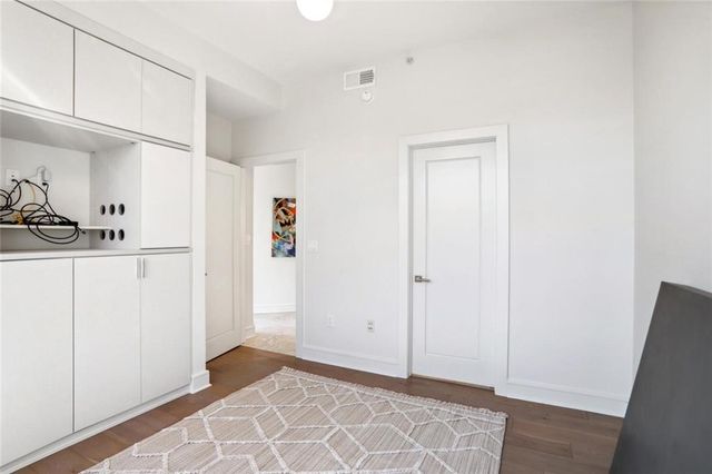 2828 Peachtree NW Road 1002, Atlanta, GA 30305