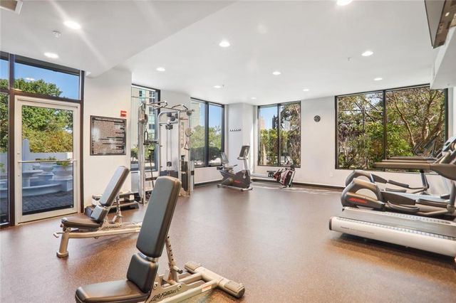 2828 Peachtree NW Road 1002, Atlanta, GA 30305