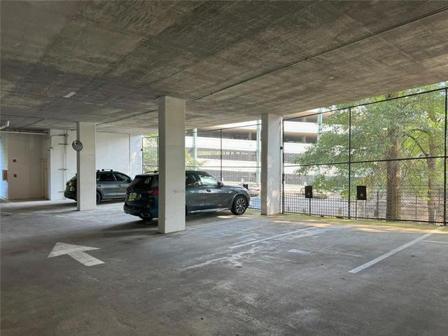 2828 Peachtree NW Road 1002, Atlanta, GA 30305