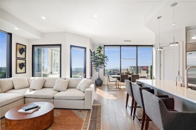 2828 Peachtree NW Road 1002, Atlanta, GA 30305