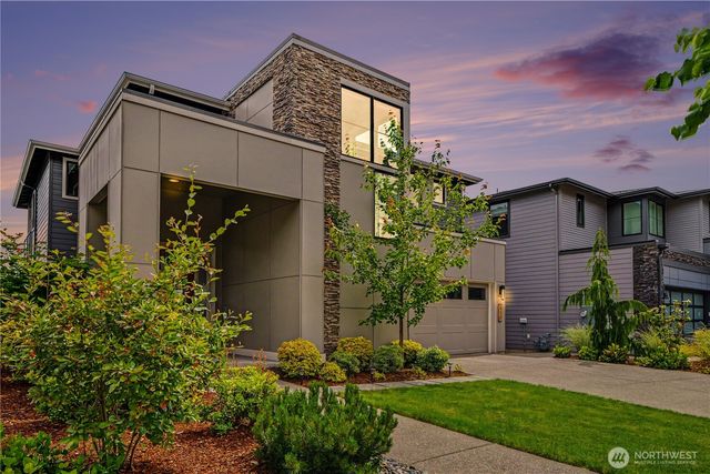 510 Viewcrest Drive NW, Issaquah, WA 98027