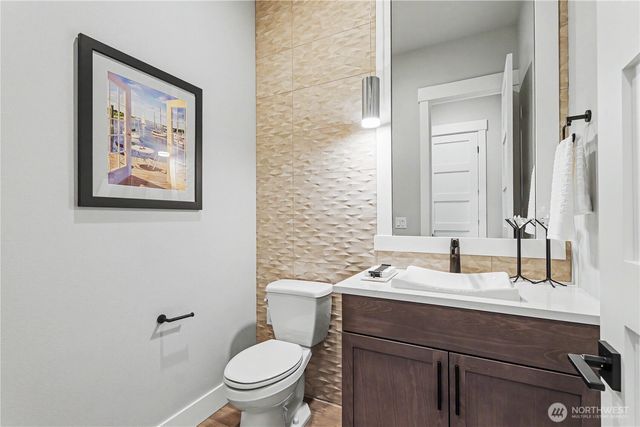 510 Viewcrest Drive NW, Issaquah, WA 98027