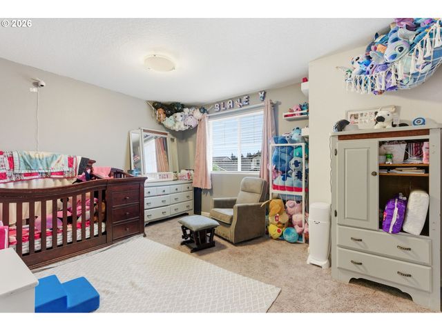 476 Sw 15TH Ave, Canby, OR 97013