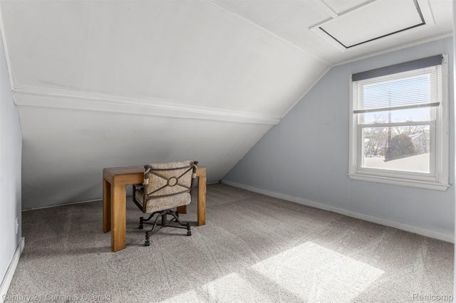 637 Ironwood Drive, Ann Arbor, MI 48103