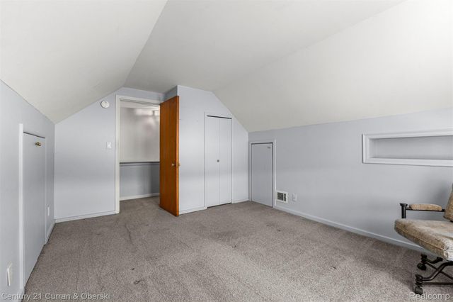 637 Ironwood Drive, Ann Arbor, MI 48103