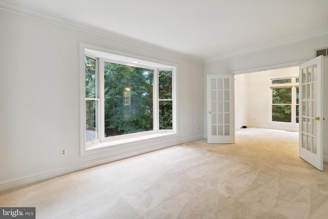 4427 BROOKSIDE DR, Alexandria, VA 22312