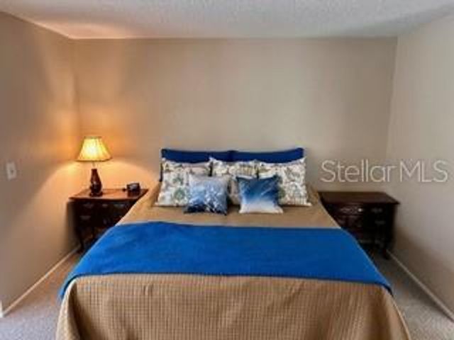 559 QUINTANA PLACE NE, St Petersburg, FL 33703