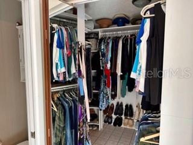 559 QUINTANA PLACE NE, St Petersburg, FL 33703