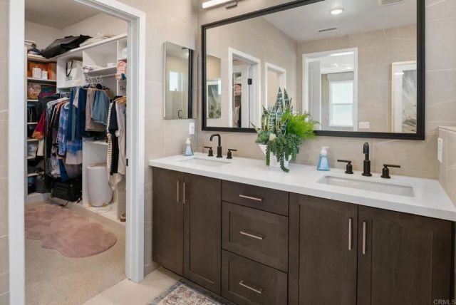 1390 Blue Port Way, Oceanside, CA 92054