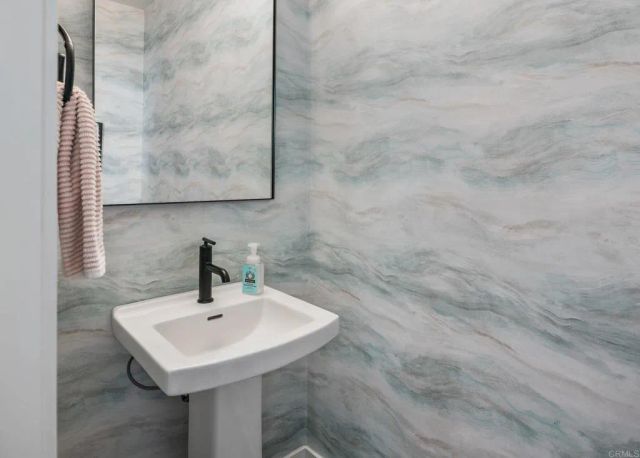 1390 Blue Port Way, Oceanside, CA 92054