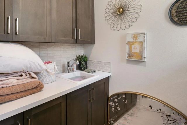 1390 Blue Port Way, Oceanside, CA 92054