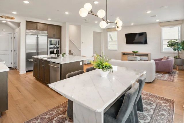 1390 Blue Port Way, Oceanside, CA 92054