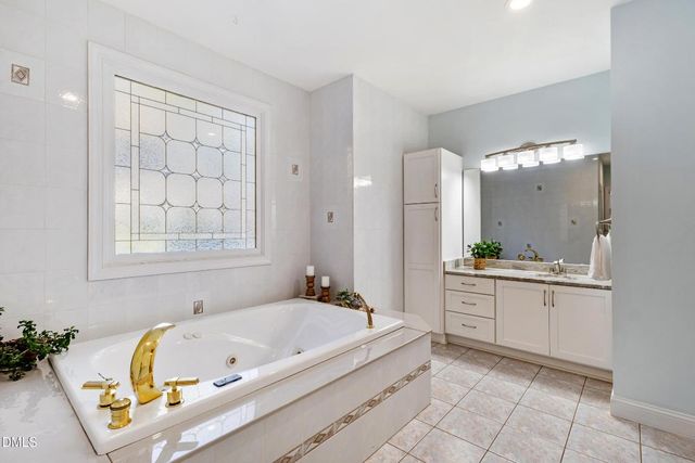 6816 Cool Pond Road, Raleigh, NC 27613