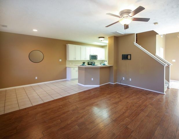 27 Summerhaze Circle, The Woodlands, TX 77382