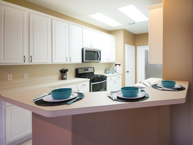 27 Summerhaze Circle, The Woodlands, TX 77382