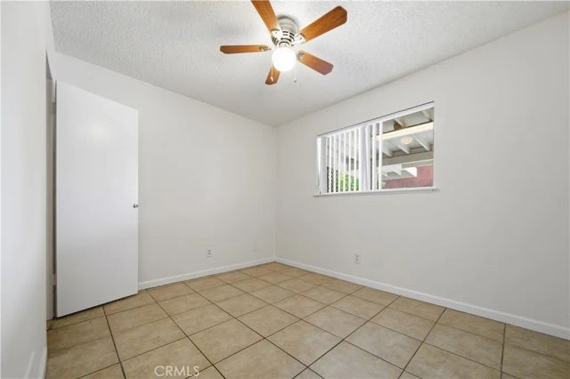 9201 Wakefield Avenue 14, Panorama City, CA 91402