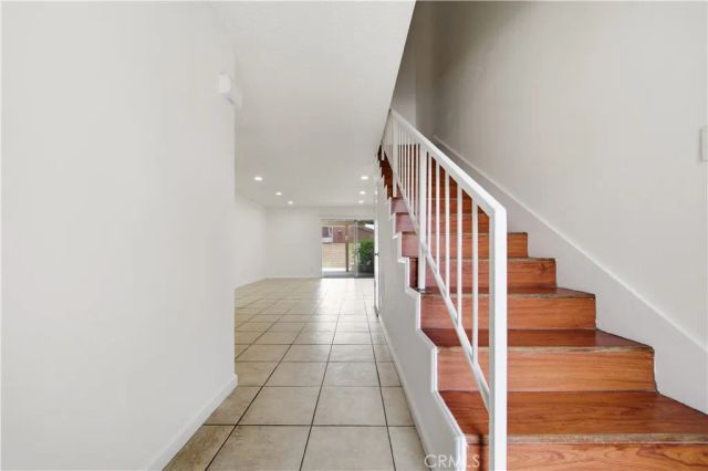 9201 Wakefield Avenue 14, Panorama City, CA 91402