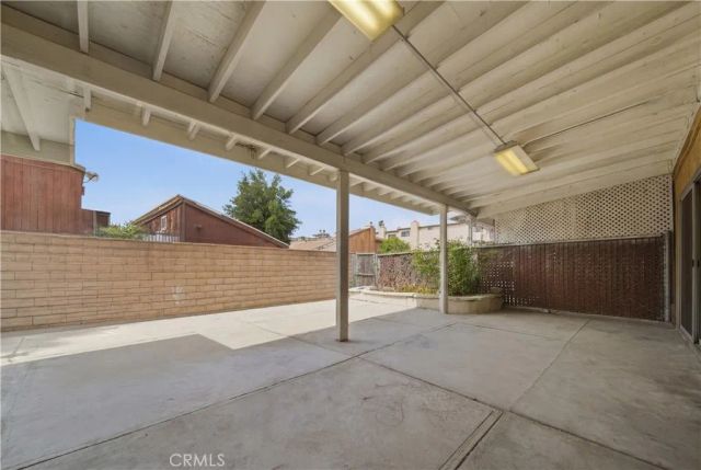 9201 Wakefield Avenue 14, Panorama City, CA 91402