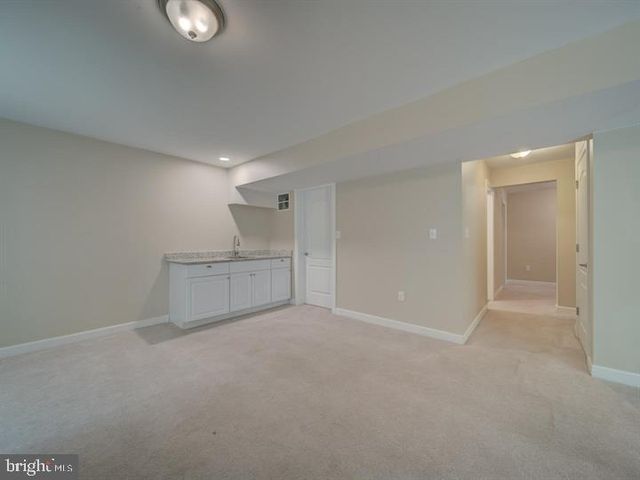 18413 CEDAR DR, Triangle, VA 22172