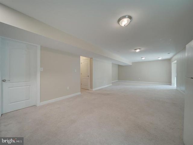18413 CEDAR DR, Triangle, VA 22172