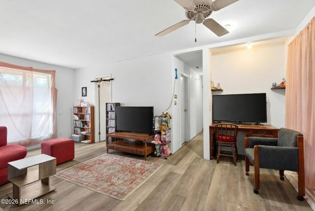 44561 WOODLAND CIR Circle, Callahan, FL 32011