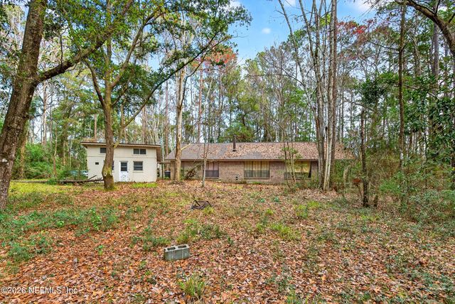 44561 WOODLAND CIR Circle, Callahan, FL 32011