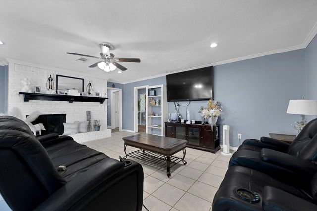 2022 Willow Wisp Drive, Seabrook, TX 77586