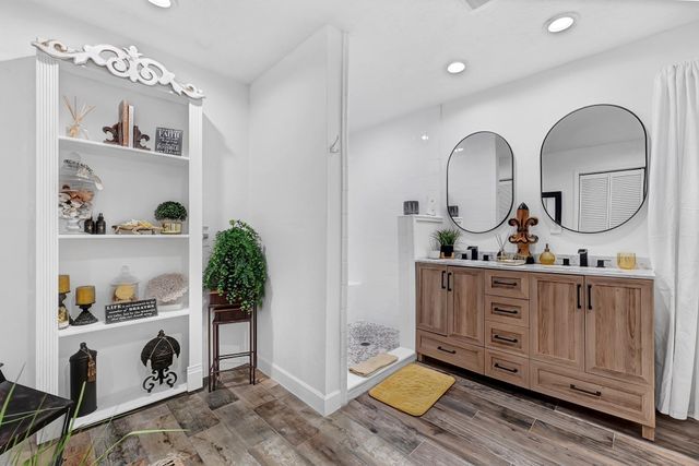 2022 Willow Wisp Drive, Seabrook, TX 77586