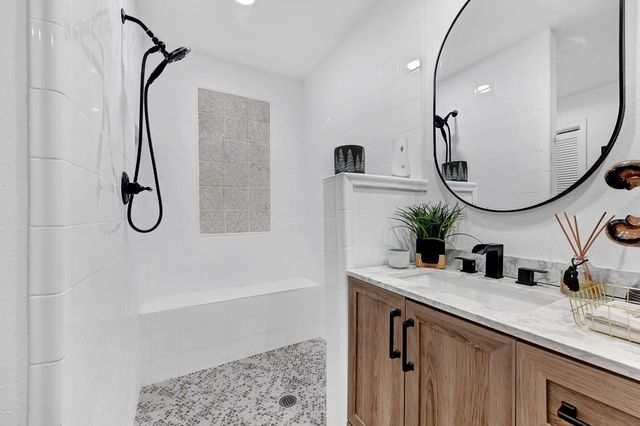 2022 Willow Wisp Drive, Seabrook, TX 77586