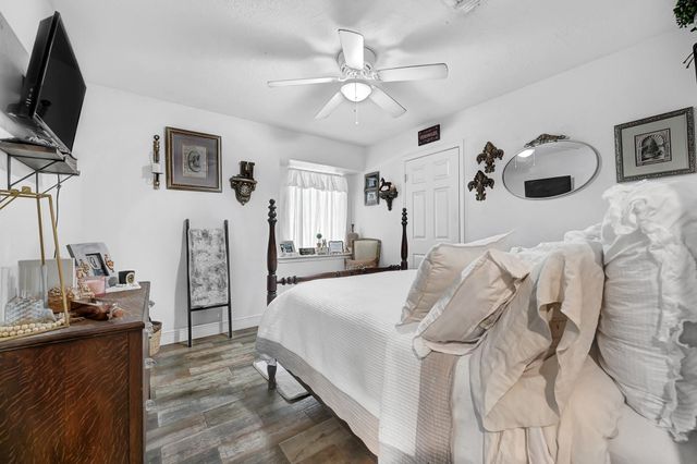 2022 Willow Wisp Drive, Seabrook, TX 77586