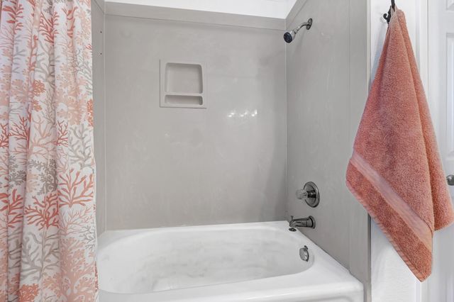 2022 Willow Wisp Drive, Seabrook, TX 77586