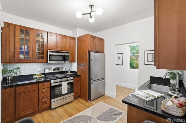 178 Albion Street, San Francisco, CA 94110