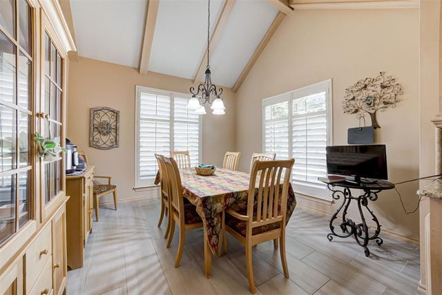 1300 Eagle Drive, Edmond, OK 73034