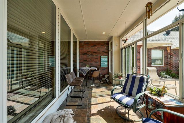 1300 Eagle Drive, Edmond, OK 73034