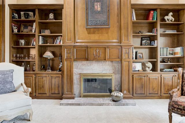 1300 Eagle Drive, Edmond, OK 73034