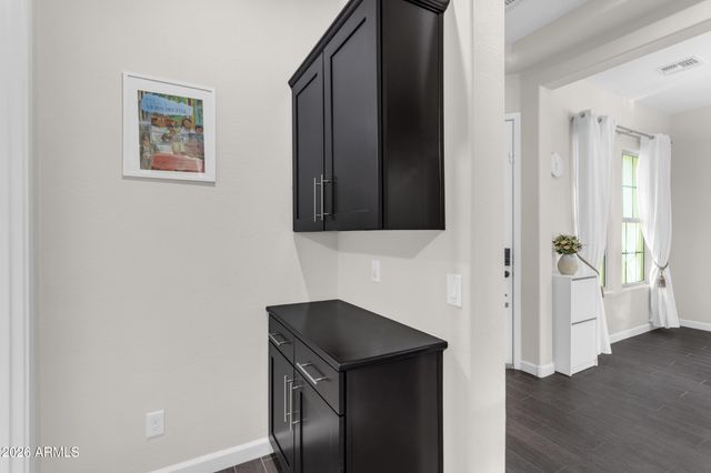 4820 S MINGUS Drive, Chandler, AZ 85249