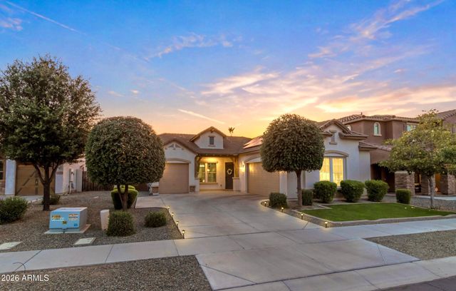 4820 S MINGUS Drive, Chandler, AZ 85249