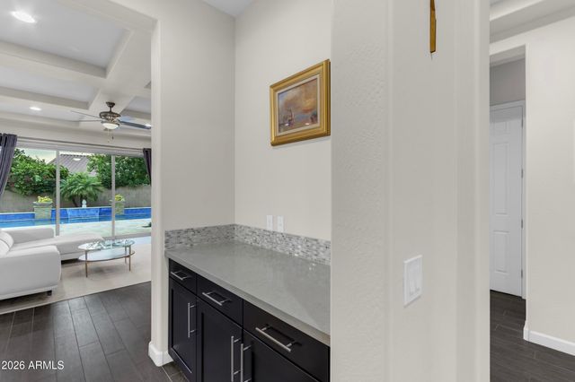 4820 S MINGUS Drive, Chandler, AZ 85249