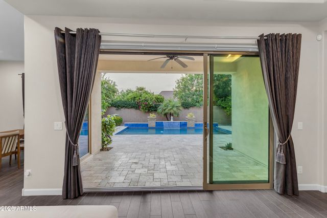 4820 S MINGUS Drive, Chandler, AZ 85249
