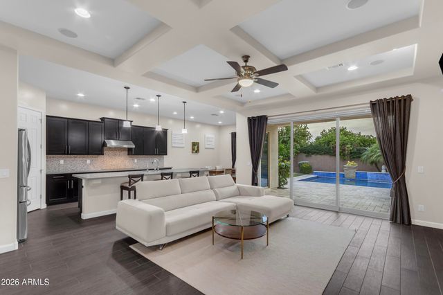 4820 S MINGUS Drive, Chandler, AZ 85249