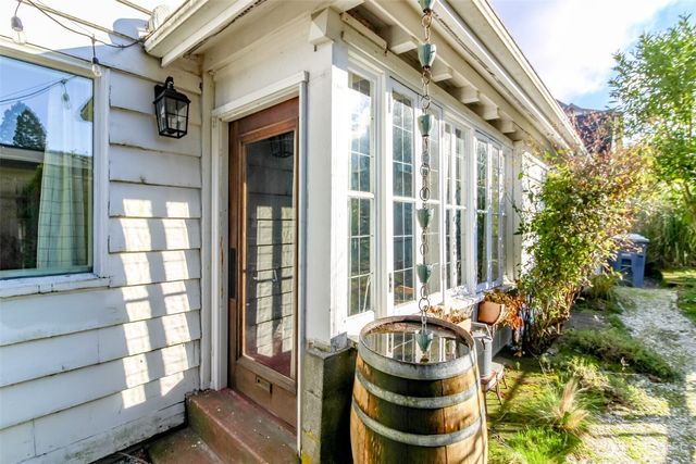 1514 Rainier Street, Steilacoom, WA 98388